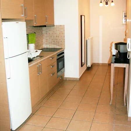 Lagoon View - Adults Only Apartment Khelmata