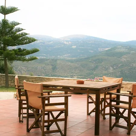 Lagoon View - Adults Only Apartment