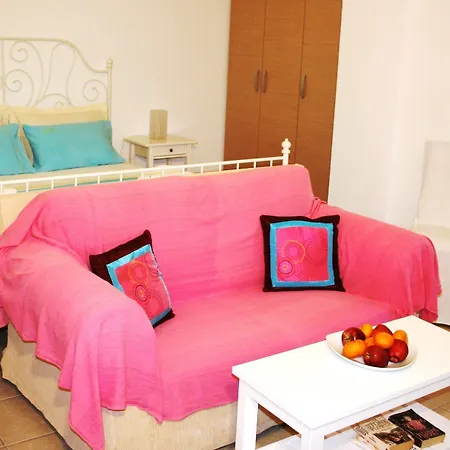 Lagoon View - Adults Only Apartment *